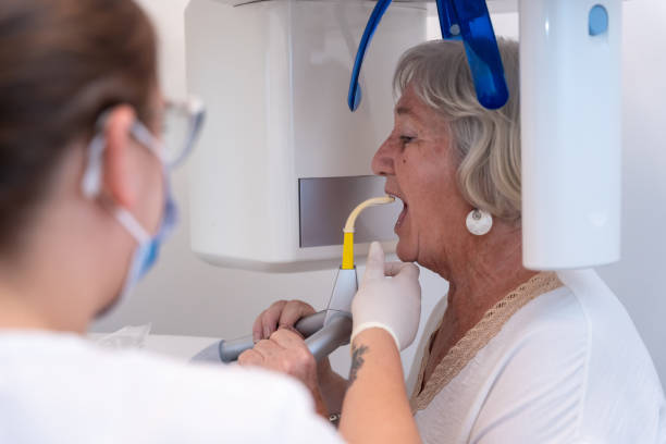 Best Emergency Tooth Extraction in Britt, IA